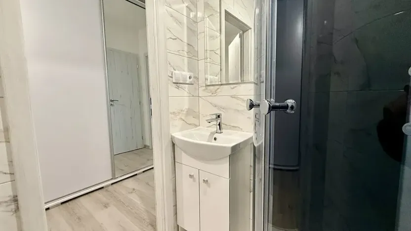 Prodej bytu 2+1, Praha - Malešice, Počernická, 55 m2