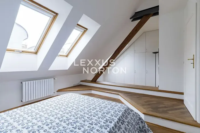 Pronájem bytu 3+1, Praha - Nové Město, Odborů, 126 m2