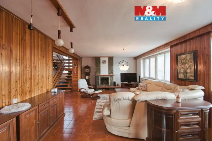 Prodej rodinného domu, Kunín, 221 m2