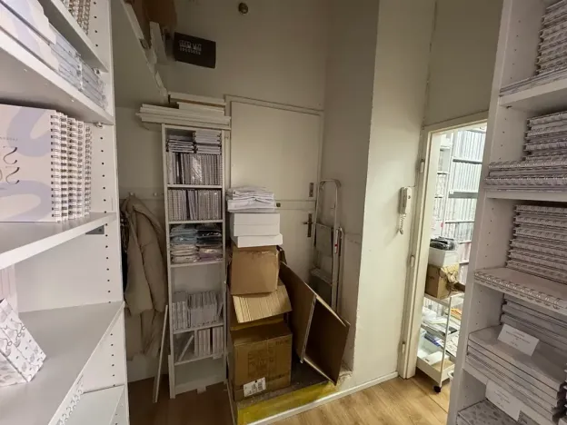 Pronájem obchodního prostoru, Praha - Bubeneč, Eliášova, 39 m2