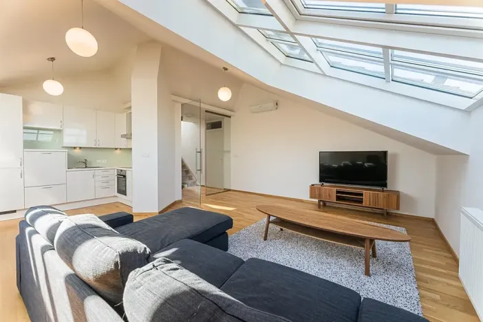 Pronájem bytu 2+kk, Praha - Vinohrady, Balbínova, 95 m2