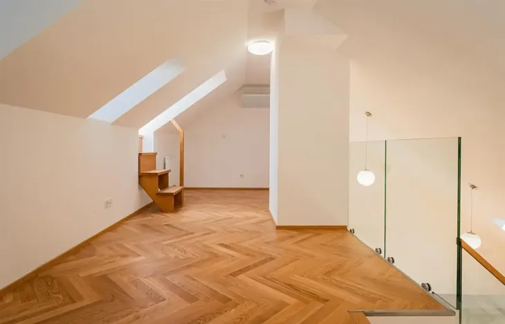 Pronájem bytu 4+kk, Praha - Žižkov, Seifertova, 107 m2