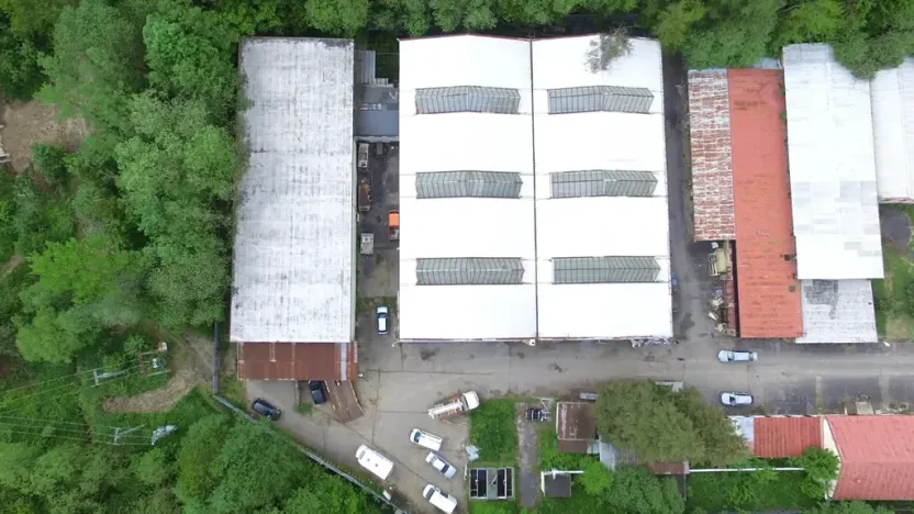 Prodej výrobních prostor, Skryje, 3000 m2