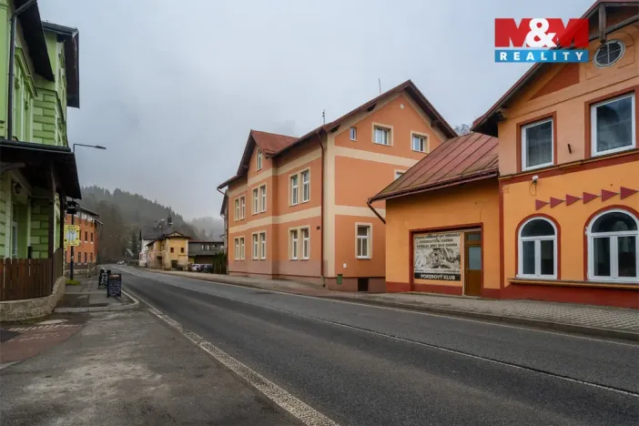 Prodej bytu 3+1, Desná - Desná II, Krkonošská, 100 m2