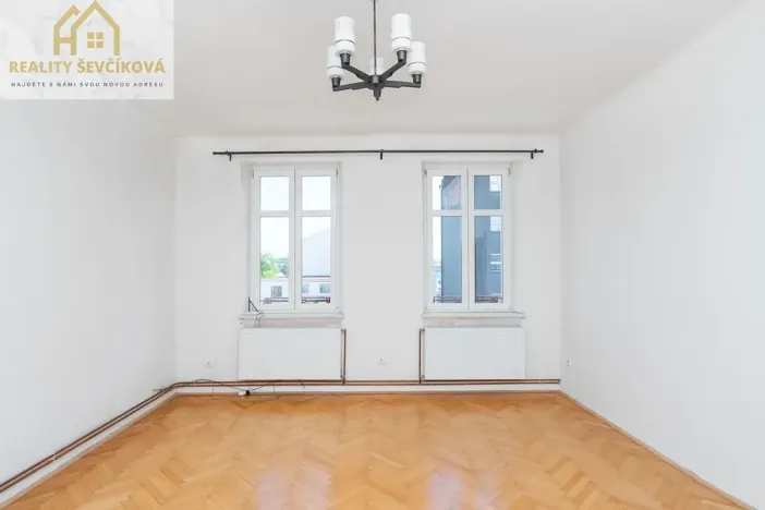 Prodej bytu 2+1, Hradec Králové, Pospíšilova, 69 m2