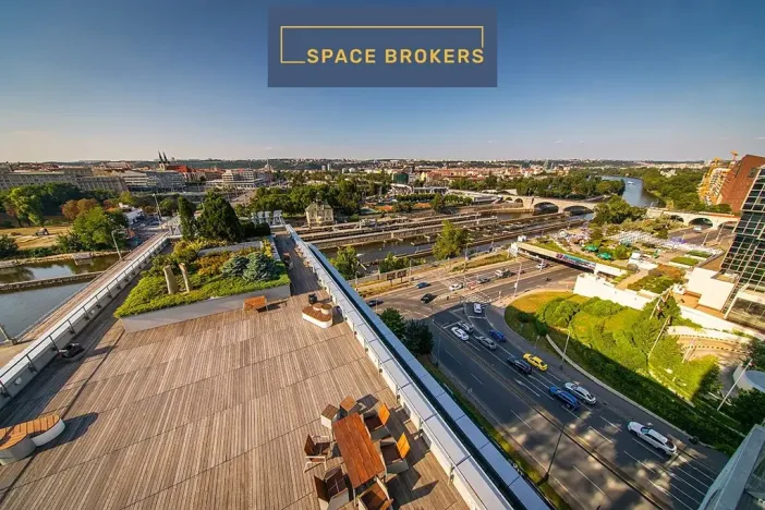 Pronájem kanceláře, Praha - Karlín, Ke Štvanici, 850 m2