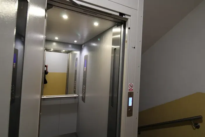 Prodej bytu 3+1, Karlovy Vary, Krymská, 68 m2