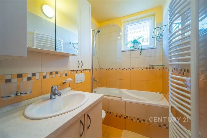 Prodej bytu 3+1, České Budějovice - České Budějovice 5, tř. Čsl. legií, 76 m2