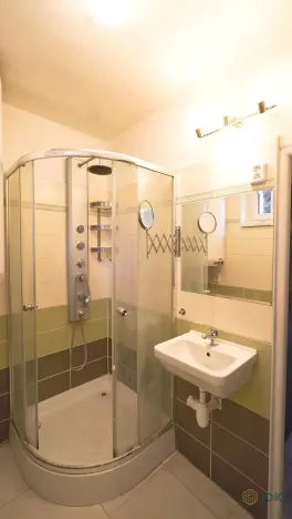 Pronájem bytu 3+1, Řevnice, Legií, 64 m2