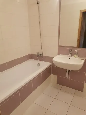 Pronájem bytu 3+kk, Praha - Kbely, Semilská, 102 m2