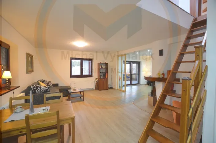 Prodej rodinného domu, Tišice - Chrást, Ořechová, 154 m2