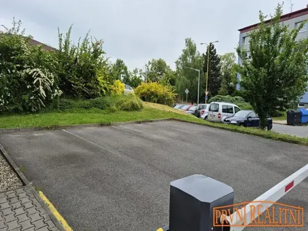 Pronájem - jiné, Uherské Hradiště, Jabloňová, 146 m2