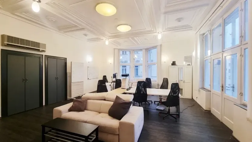 Pronájem kanceláře, Brno, Sukova, 53 m2