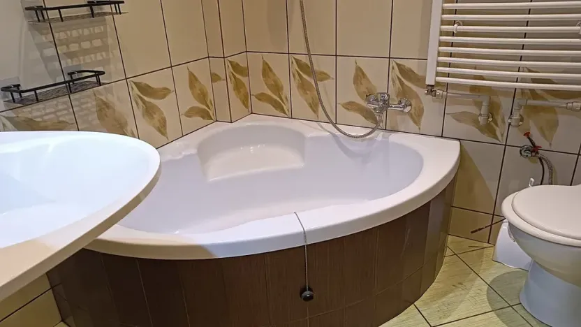 Pronájem bytu 3+kk, Praha - Kobylisy, Bořanovická, 50 m2