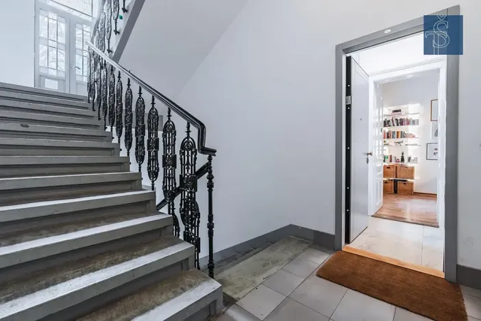 Prodej bytu 2+kk, Praha - Vyšehrad, Neklanova, 42 m2