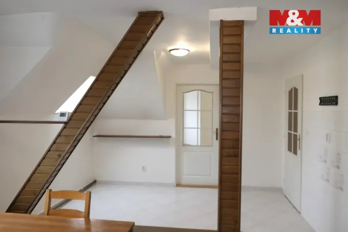 Pronájem bytu 3+1, Kladno - Kročehlavy, Wolkerova, 90 m2