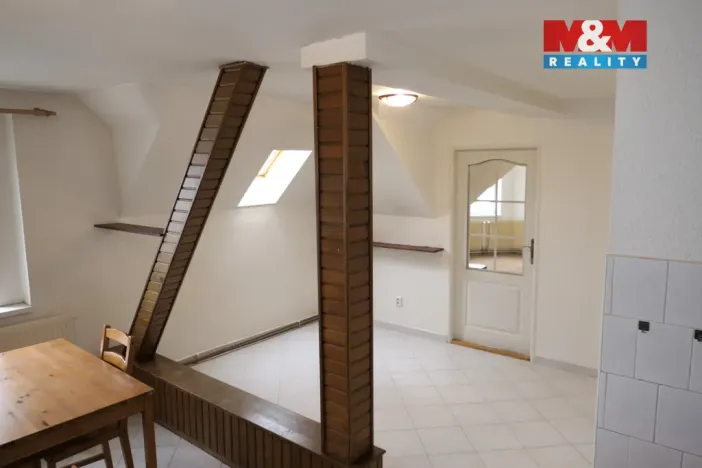 Pronájem bytu 3+1, Kladno - Kročehlavy, Wolkerova, 90 m2