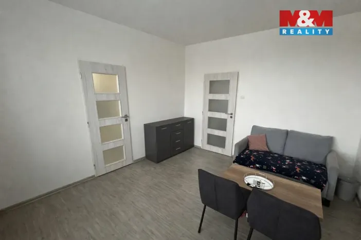 Pronájem bytu 2+1, Louny, Sladkovského, 58 m2