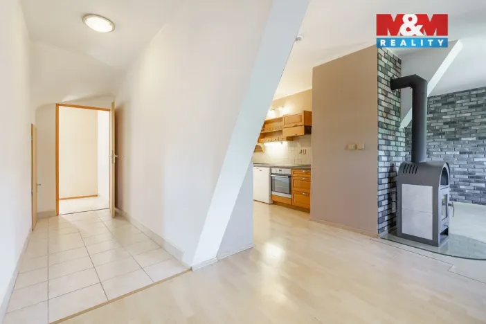 Prodej bytu 3+1, Cheb, Cechovní, 130 m2