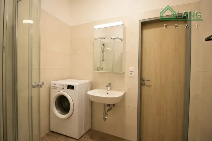 Pronájem bytu 2+1, Brno, Francouzská, 41 m2