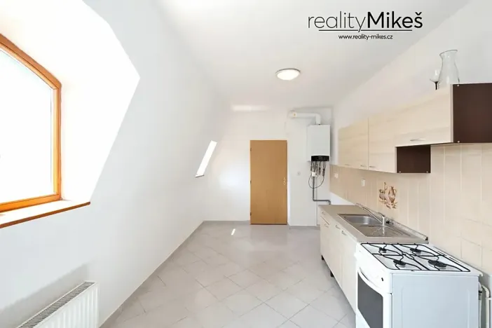 Pronájem bytu 2+1, Liberec, Pražská, 68 m2