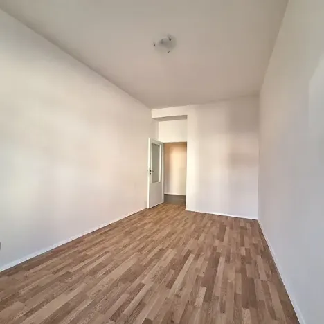 Pronájem bytu 2+kk, Praha - Vršovice, Finská, 43 m2
