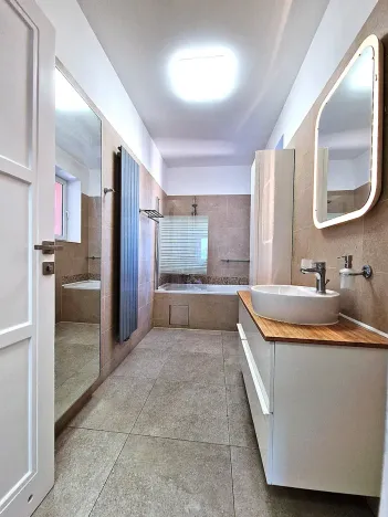 Prodej bytu 3+1, Brno, Tržní, 90 m2