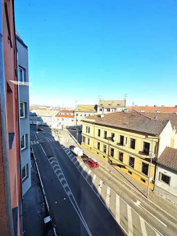 Prodej bytu 3+1, Brno, Tržní, 90 m2