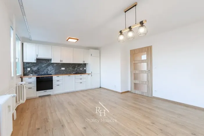 Pronájem bytu 3+kk, Kladno, Ostravská, 55 m2