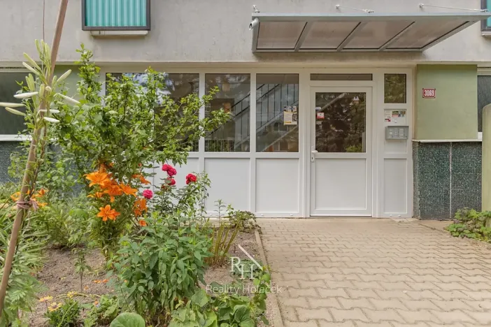 Pronájem bytu 3+kk, Kladno, Ostravská, 55 m2