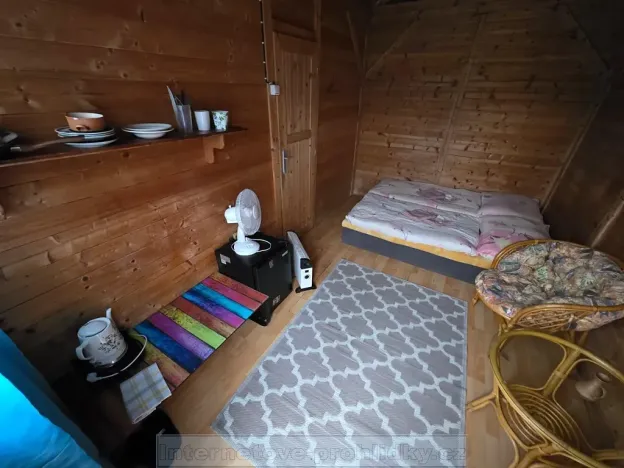 Pronájem ubytování, Praha - Modřany, Pod sady, 16 m2