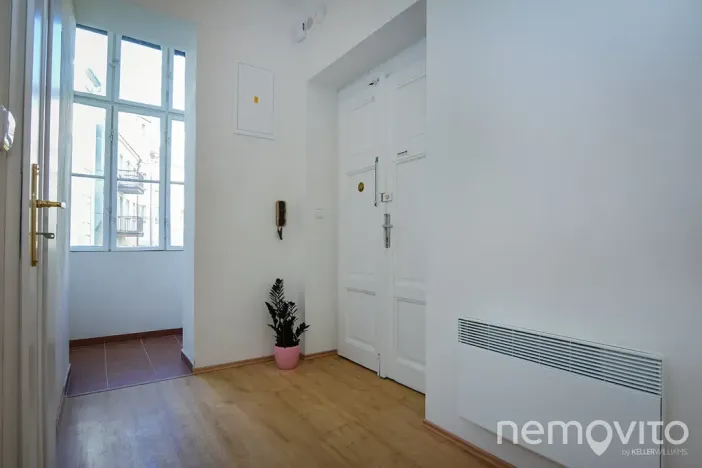 Pronájem bytu 2+kk, Praha - Vinohrady, Americká, 36 m2