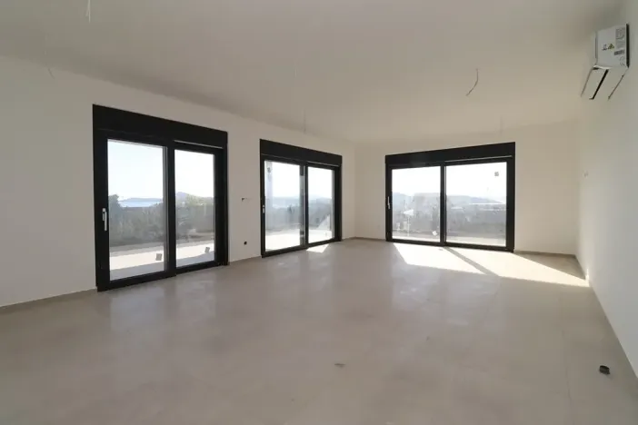 Prodej bytu 4+kk, Tribunj, Chorvatsko, 132 m2