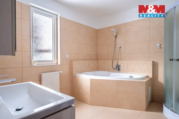 Prodej rodinného domu, Šumavské Hoštice, 316 m2