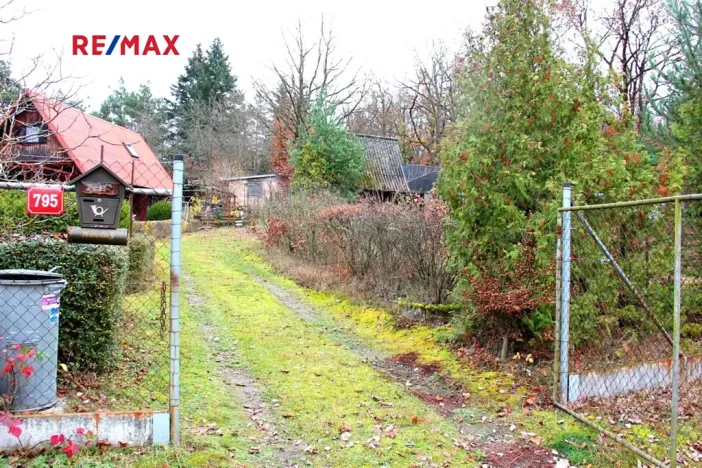 Pronájem chaty, Březová-Oleško, Na Spojce, 18 m2