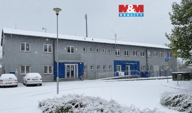 Pronájem kanceláře, Strakonice - Strakonice II, U Nádraží, 160 m2