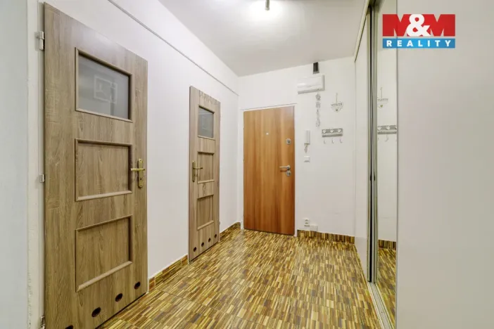 Prodej bytu 2+1, Kraslice, Hradební, 64 m2