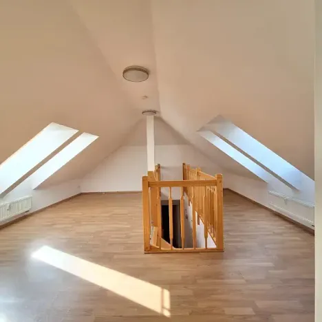 Pronájem bytu 3+kk, Praha, Podbělohorská, 105 m2