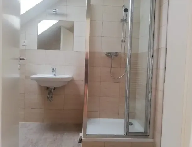 Pronájem bytu 3+kk, Praha, Podbělohorská, 105 m2