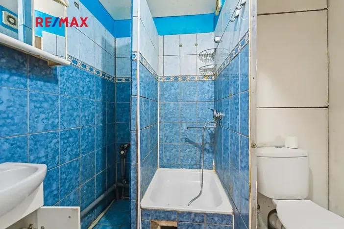 Prodej bytu 2+kk, Praha - Prosek, Zárybská, 42 m2