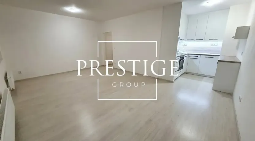 Pronájem bytu 1+kk, Praha - Modřany, Soukalova, 37 m2