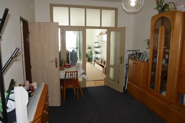 Pronájem bytu 3+1, Praha - Libeň, V mezihoří, 81 m2