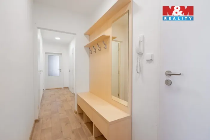 Prodej bytu 3+1, Jihlava, Královský vršek, 72 m2