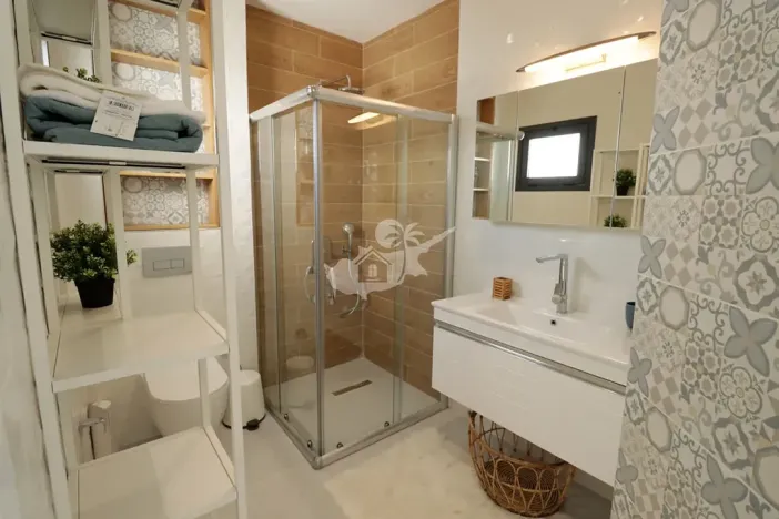 Prodej bytu 3+1, Trikomo, Kypr, 100 m2