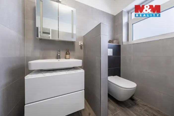 Prodej bytu 4+kk, Kostelec nad Černými lesy - Kostelec nad Černými Lesy, Pražská, 93 m2