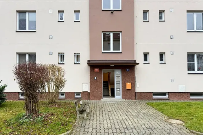 Pronájem bytu 3+1, Praha - Čakovice, Úslavská, 76 m2