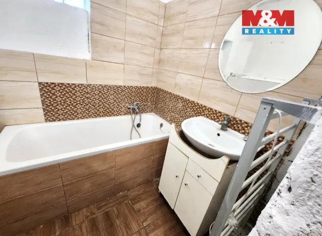 Prodej chalupy, Vroutek - Mukoděly, 90 m2