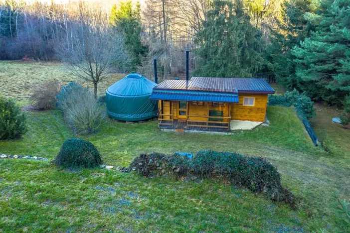 Prodej pozemku pro bydlení, Brloh, 25402 m2