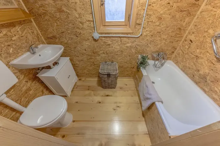 Prodej pozemku pro bydlení, Brloh, 25402 m2