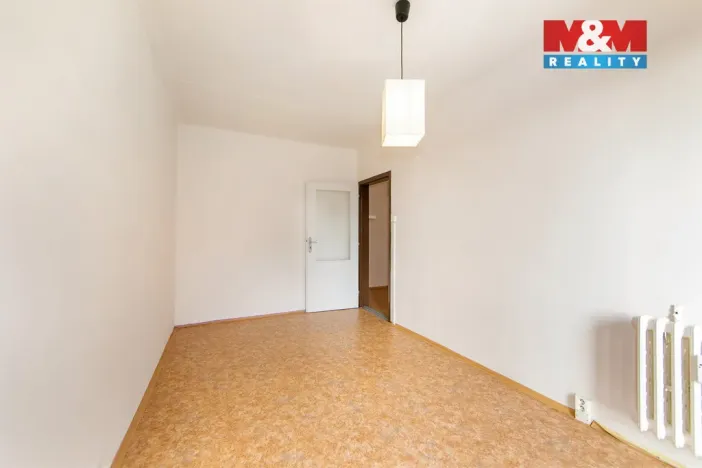 Prodej bytu 2+kk, Praha, Voskovcova, 42 m2